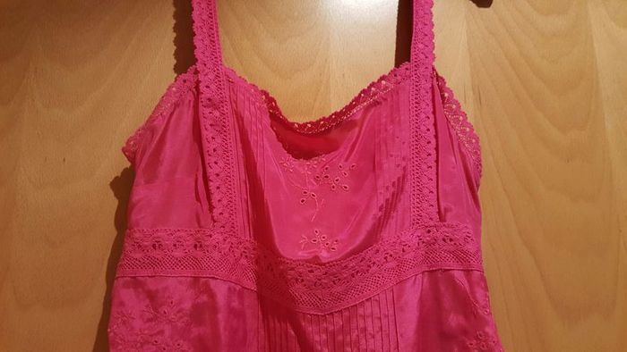 Oasis cerise pink cami top