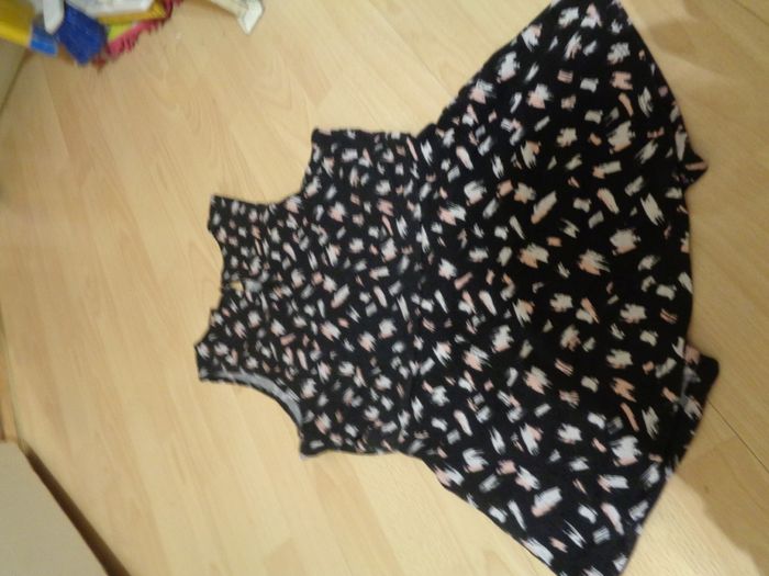 "New Look" Ladies Cotton Top for Sale