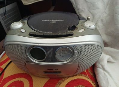 Philips cd and radio player