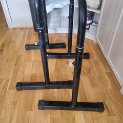 Adjustable and Compact Dip Bars