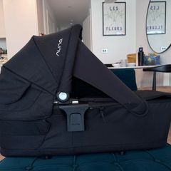 Nuna PIPA urbn car seat + Nuna LYTL newborn bassinet/carrycot + adaptor