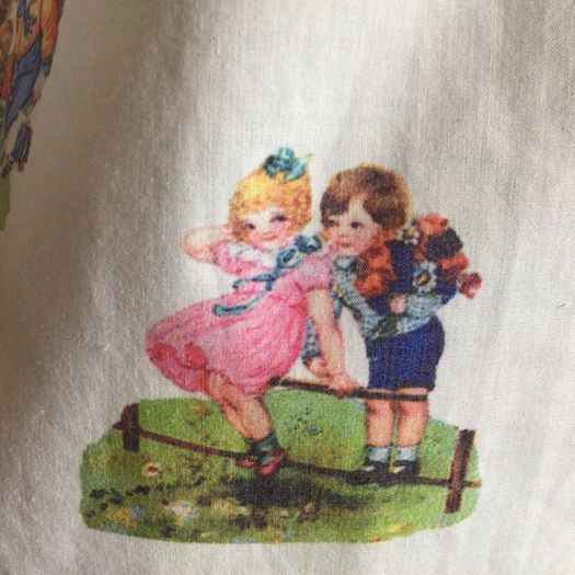 Rascals Men's Funky Vintage print Shirt XL BNWTS ( small mark ) includes postage
