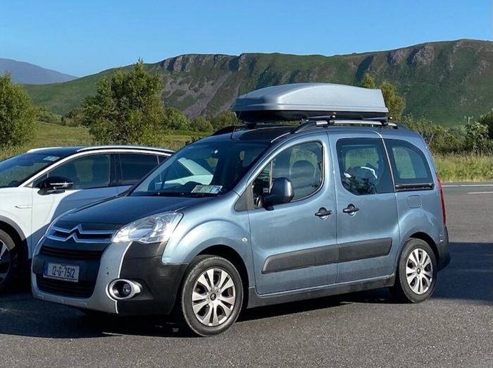 Mini camper Citroen Berlingo Multispace 2012