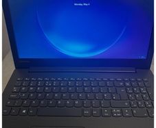 Perfect Laptop Combo W/ Logitech g pro headset and razer mouse