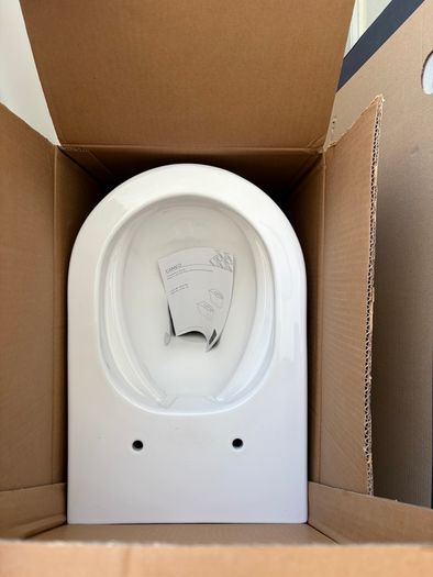 Brand New VADO Cameo Back to Wall Toilet and Soft Close Seat