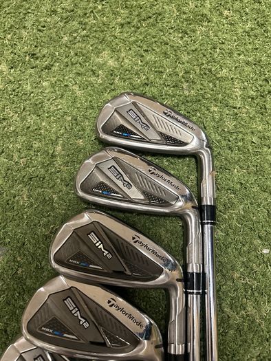 Taylormade Sim 2 Max irons