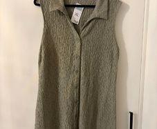 BNWT Penneys crinkle dress