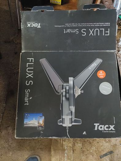 Tacx FLUX S Smart Trainer