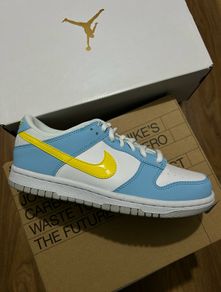 Nike Dunk low Homer Simpson shoe