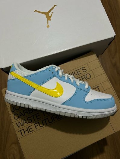 Nike Dunk low Homer Simpson shoe
