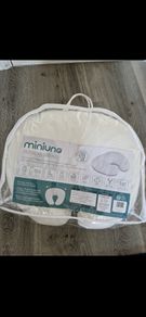 Nursing pillow