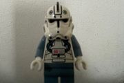Lego Star Wars Clone Trooper V-Wing pilot