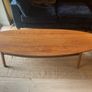 oval coffee table Image 3
