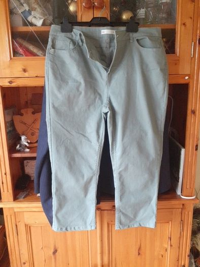 womens jeans dunnes crop