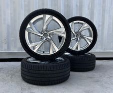 Genuine Audi A4/S4 18" Alloy Wheels - Michelin PS5, Like New