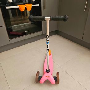 Micro mini scooter