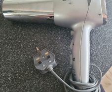 Hairdryer