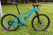 Canyon Grand Canyon 7 - Size S - Turquoise - Like New