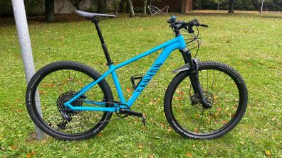 Canyon Grand Canyon 7 - Size S - Turquoise - Like New