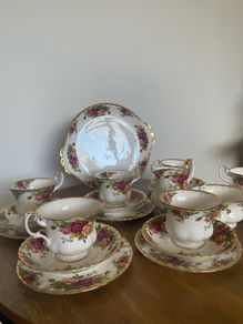 Tea Set Royal Albert Country Roses