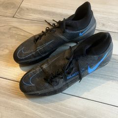 football boots - Nike Phantona Size 9