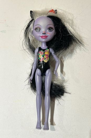 Enchantimals 3 dolls: Felicity Fox, Sage Skunk, Danessa Deer