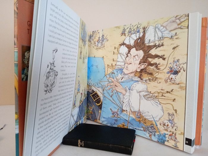 Jonathan Swift's Gulliver Retold by Martin Jenkins. Illustrated by Chris Riddell (HQ252)