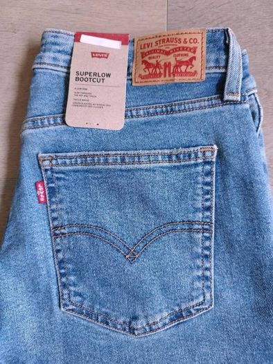 Levis Jeans Boot cut - NEW - W29 L30