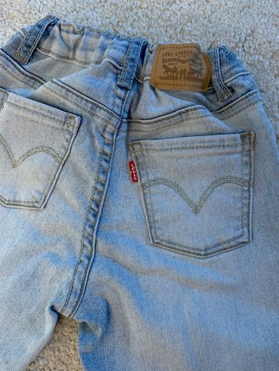 Levi's