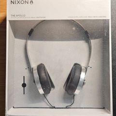 Nixon - Apollo Over Ear Headphones - Silver/Black