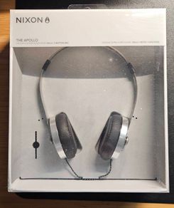 Nixon - Apollo Over Ear Headphones - Silver/Black