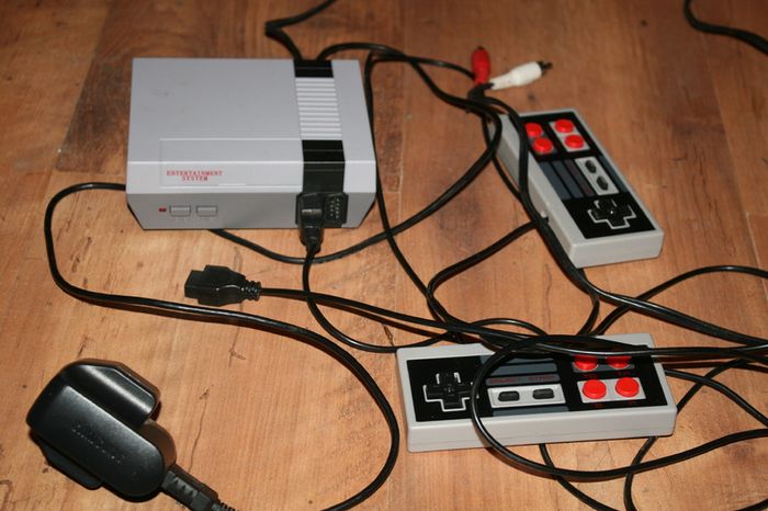 Mini Entertainment System