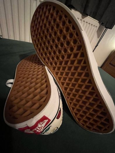 Brand New Limited edition Marvel Vans size 5