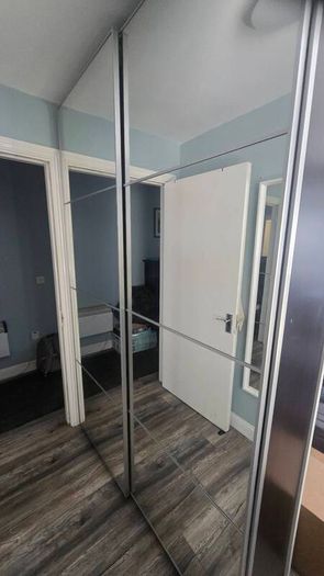 Ikea Pax Wardrobe With Mirrors Sliding Doors