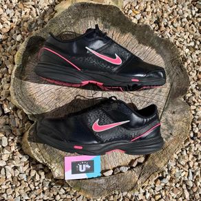 Retro Nike Lightweight Black Leather