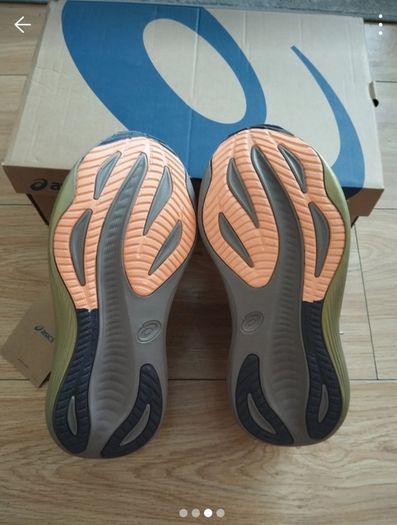 Asics Gel-nimbus 27