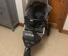 Out and About Nipper Travel system
