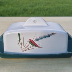 Denby Greenwheat ceramic butter/cheese dish