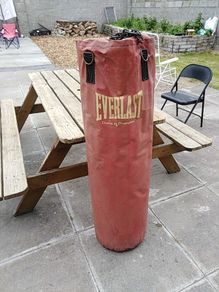 Boxing bag large with mounting chain 55 ono