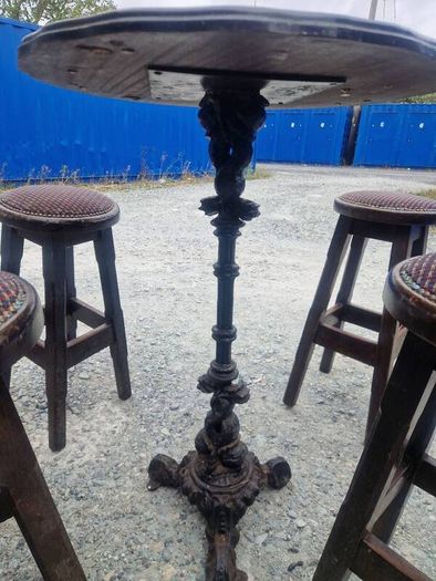 pub stools
