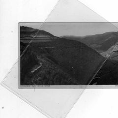 Cyfarllwyd Glen Devi's Bridge , Wales - Old Postcard - Date Stamped 18 August 1945