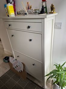 shoe cabinet