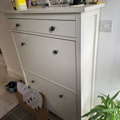 shoe cabinet