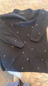 jumper black white spots