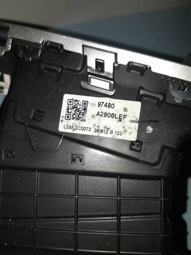 KIA CEED  Mk2 (JD) Dash Air Vent & Trim Centre  97410A2900LEF