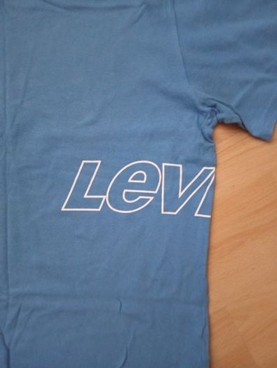 Blakeley & Levi's T-shirt Bundle