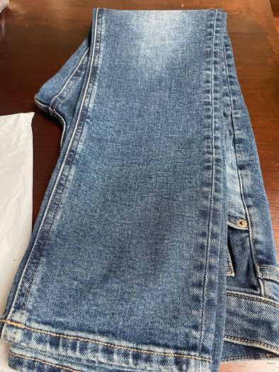 Uniqlo jeans