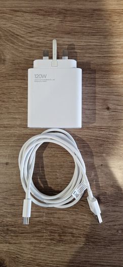 Xiaomi 120W HyperCharge Fast Charger + Original USB-C Cable