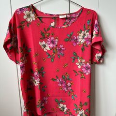 Jacqueline de Yong JDY women ladies top, t-shirt, like new, immaculate condition, barely used