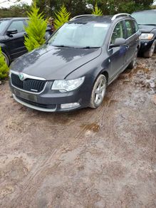 Skoda superb 1.6 2011